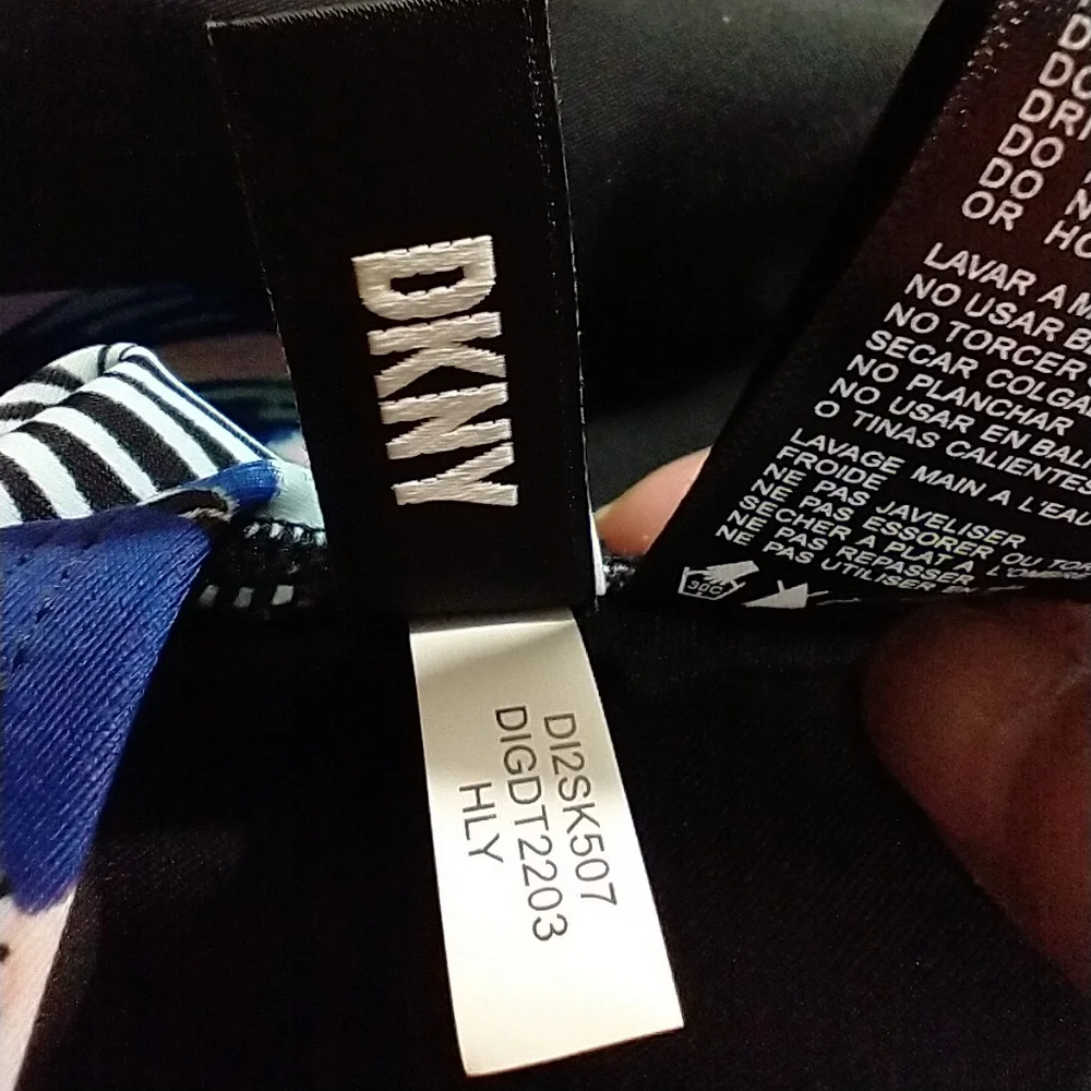 NWT DKNY Black Floral Halter Tie Swimsuit Medium - Picture 9 of 9
